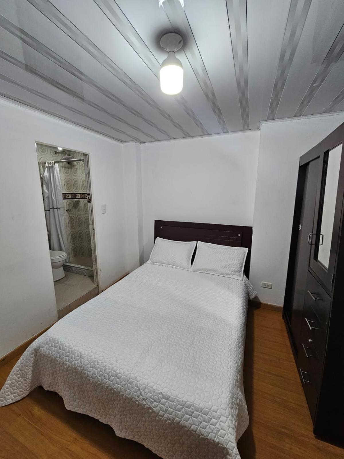Отель Casa Coral Богота Экстерьер фото