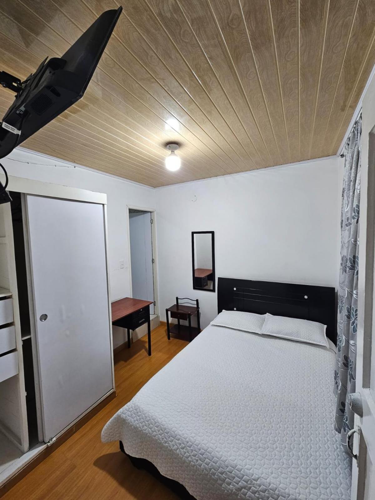 Отель Casa Coral Богота Экстерьер фото
